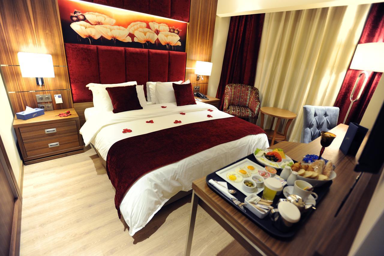 Gems Hotel Beirut Exterior photo
