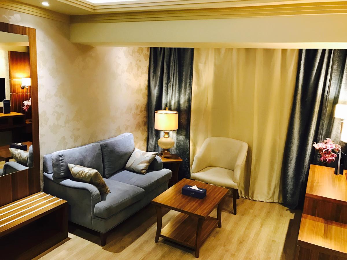 Gems Hotel Beirut Exterior photo