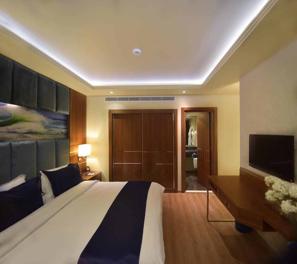 Gems Hotel Beirut Exterior photo