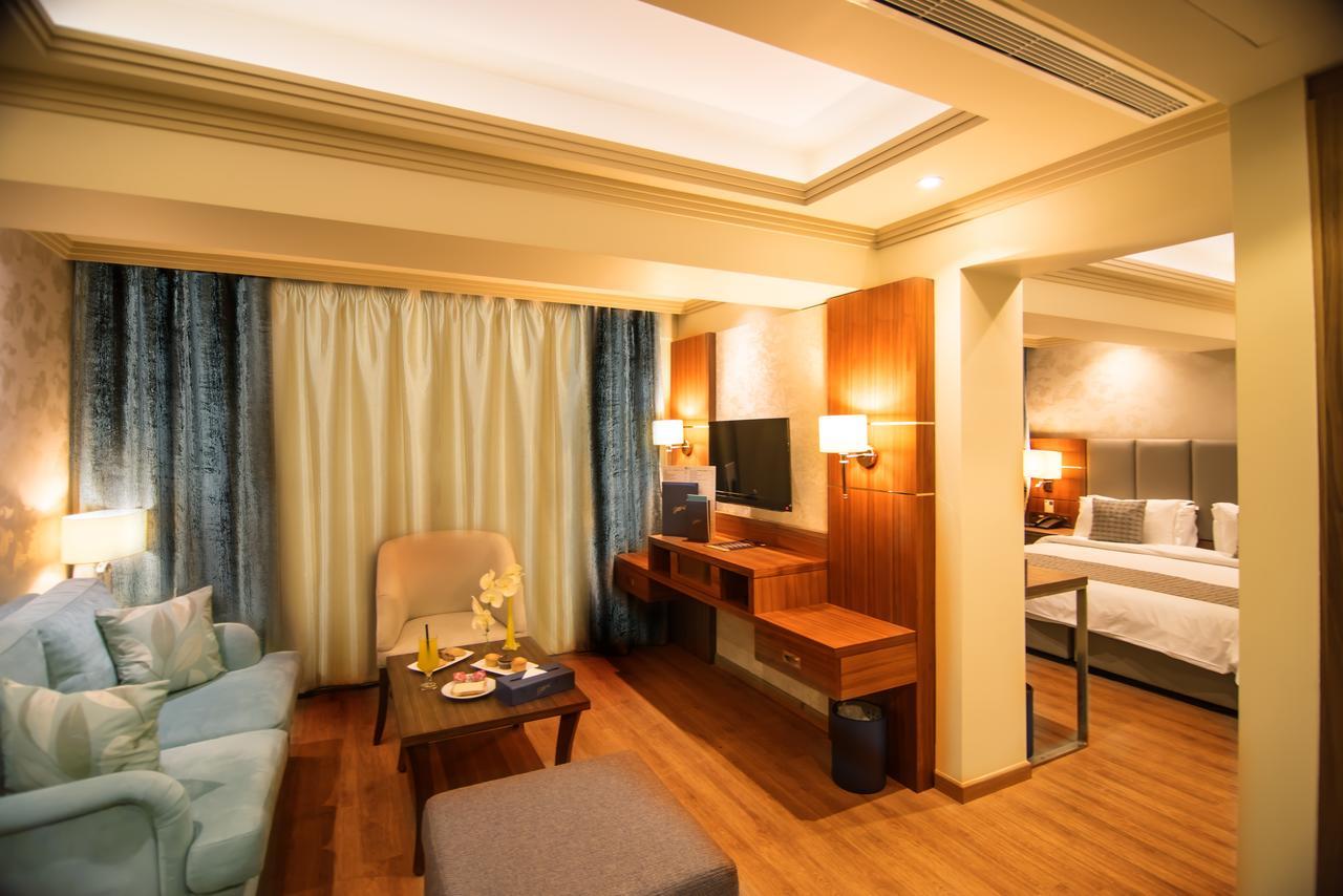 Gems Hotel Beirut Exterior photo