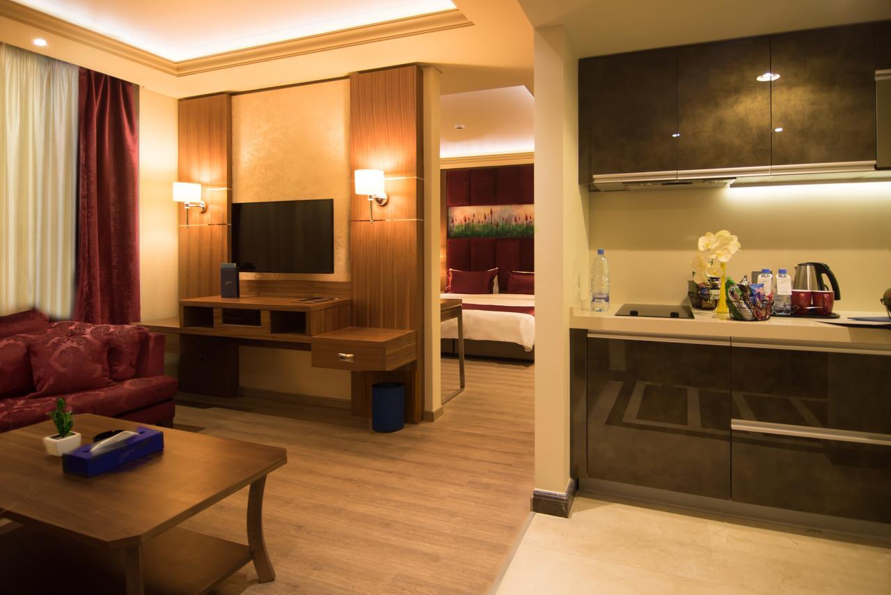 Gems Hotel Beirut Exterior photo